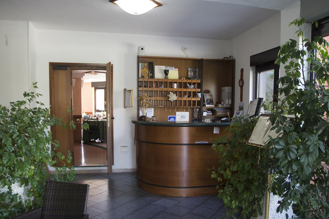 Ristorante Albergo Gerardo Di Masi Caposele Eksteriør billede